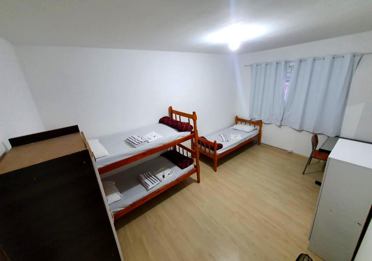 Hostel Airport Rooms Diadema Exterior foto